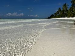 Nazaki Beach Hotel & Spa Maldives