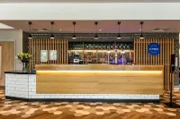 Holiday Inn Express BRUSSELS - AIRPORT by IHG - bar