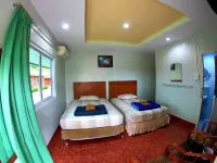 Somjainuk Resort 2 Hotels in Pluak Daeng
