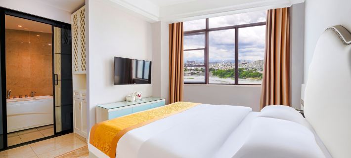 168 Holiday Inn Hotels in Zhuxi