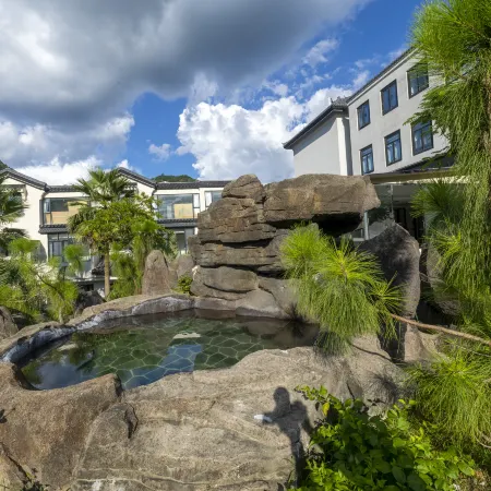 Wyndham Grand Plaza Royale Fengshun Hot Springs Resort