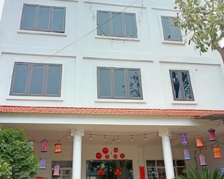 Night Market Heart Hotel MC Hotels in Moc Chau District