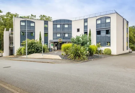 B&B HOTEL Cholet Sud