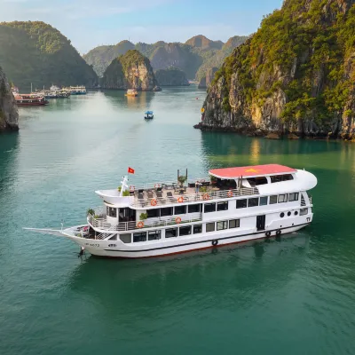 Beka Cruise Отели рядом с достопримечательностью «Пляж острова обезьян»