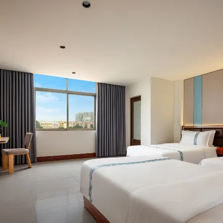 Fudian Hotel (Beihai High-speed Railway Station No.8 Middle School Branch)