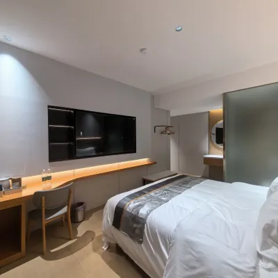 Huayu Hotel โรงแรมใกล้สนามบินต้าถง (DAT)
