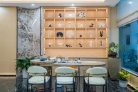 Ruisheng Panorama Smart Hotel (Lijiang Ancient Town Branch) - Esports