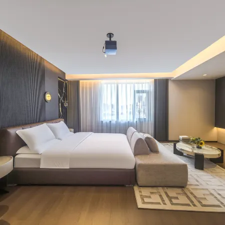 Tangshe Hotel (Luliang Tongle Plaza)