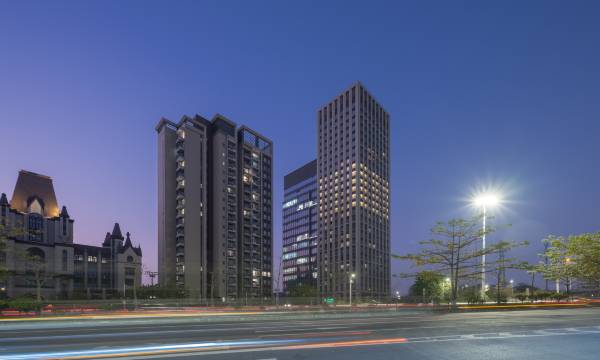 Guang Zhou South Station Holiday Suite(Panyu Chimelong Branch)