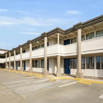 Motel 6 San Francisco CA  Great Highway Hotels near Lands End