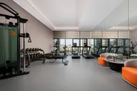 Howard Johnson Hotel (Maritime Silk Road Art Park) - Gym