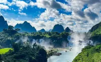 Hechi Rezen Trend Hotel (Jinchengjiang Station Baima Pedestrian Street Branch) - Mountain view