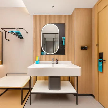 City Comfort Inn Hotel (Kunming Railway Station Vientiane City)