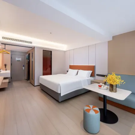 Time Hotel (Longyan Wanda Plaza Branch)