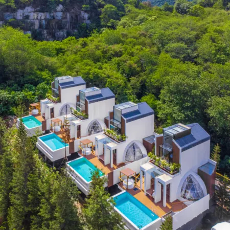 The X10 Private Pool Villa & Resort Khao Yai Отели рядом с достопримечательностью «Wat Tha Chang»