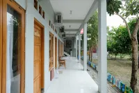 RedDoorz Syariah near Terminal Bus Giwangan