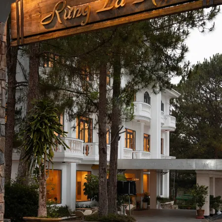 Kim Resort - Khu Nghĩ Dưỡng Rừng Lá Kim