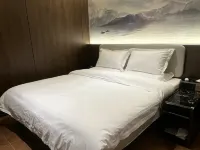 Heihe Xinjiasheng Hotel โรงแรมในเฮ่ยเหอ