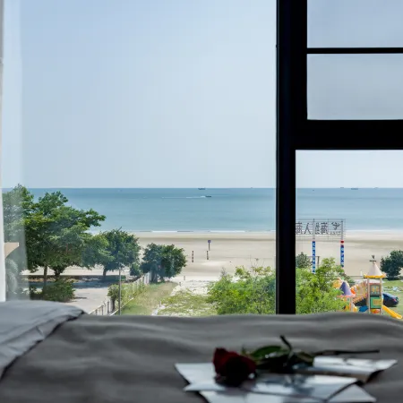 Yude Scenic Hotel (Qiaogang Fengqing Street)