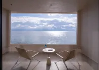Chun and Sunset Seaview Vacation Villa