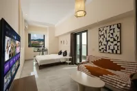 Huanzhu Riverside Holiday Boutique Stay (Gaozhuang Starlight Night Market) - Infinity Pools
