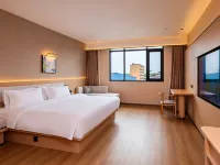 Guijinghua Hotel (Guilin High-Speed Railway North Station) Hotels in Lingchuan