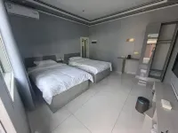 Yining Kaiqun Homestay (Liuxing Street) - 2 ดาว