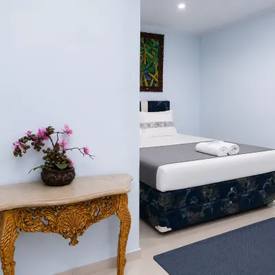 NamRoom at Jatiwaringin Hotel berhampiran Stesen Cakung