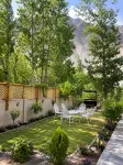 Zouz Resort