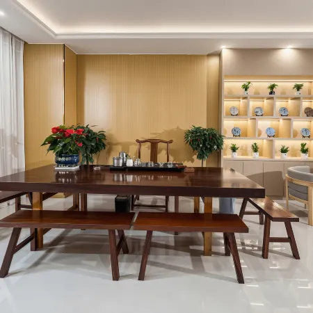 Zhihe Hotel (Wenshan Everbright Plaza Dongfeng Road Pedestrian Street Branch)