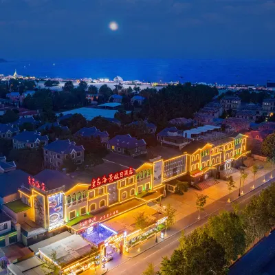 Royal Seaview Holiday Hotel (Dalian Discovery Kingdom Theme Park Branch) Hotels near Dalian Discovery Kingdom