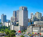FUNGEE Hotel (Wanzhou Wanda Plaza, Chongqing) - สระว่ายน้ำบนดาดฟ้า