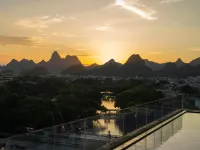 Li River Hotel (Guilin Two Rivers and Four Lakes Xiangshan Scenic Spot) Hotels near Xiaodongjiang River