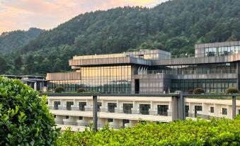 Wyndham Grand Plaza Royale Hot Springs Fenghuang