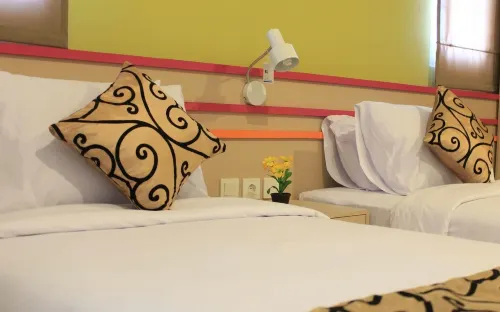 Kemuning Kuta Hotel - Bãi biển