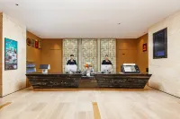 Manhattan Kinlen Hotel - Parkplatz
