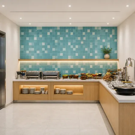 Yijia Hotel (Xinyi Railway Station Nanjing Road)