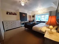 The Gemstone Manor - Kitchens