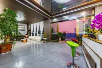 Xingzhuoyue Hotel (Qujing Railway Station) - 2성급