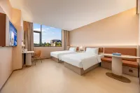 HanTing Hotel (Suining Hedong Lianli Park) - balcony
