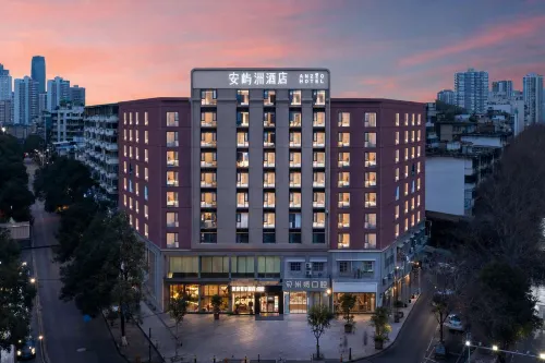 ANDZO Anyuzhou X Hotel (Guiyang Jiaxiu Pavilion Qingyun Market) - Jacuzzi