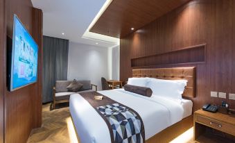 James Joyce Coffetel ((Daxing Beijing NewAirport Huangcun West StreetSubway Station Branch)