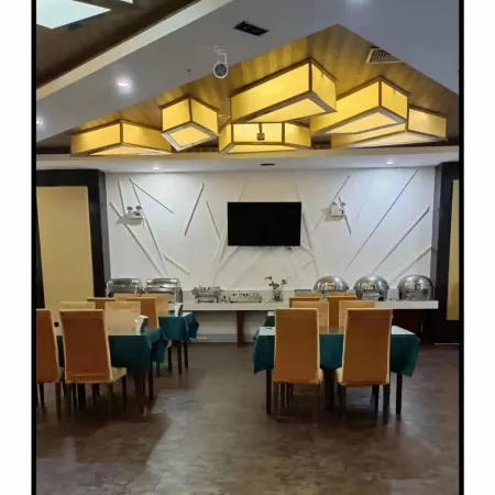 Hai Lian Business Hotel
