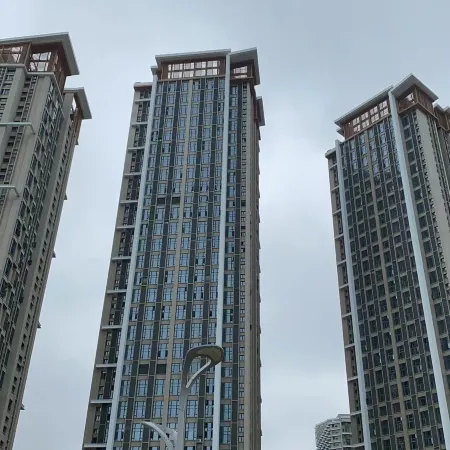 Yunjian Yue Homestay (Danzhou Haihua Island)