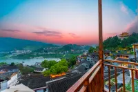 Waiting for someone·Garden View Meisu (Furong Town Scenic Waterfall Branch)