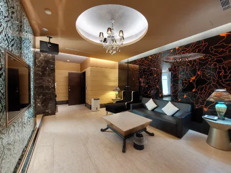 ELYSEES MOTEL