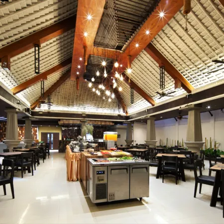 Areca Resort and Spa Отели рядом с достопримечательностью «Ват Кетхо Пхукет»