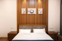 Hainan xinhai people therapy Hotels near Daydaybabe