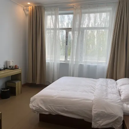 Mangya Jufeng Hotel