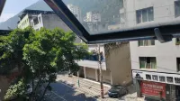 Asbestos Jiayi Hotel